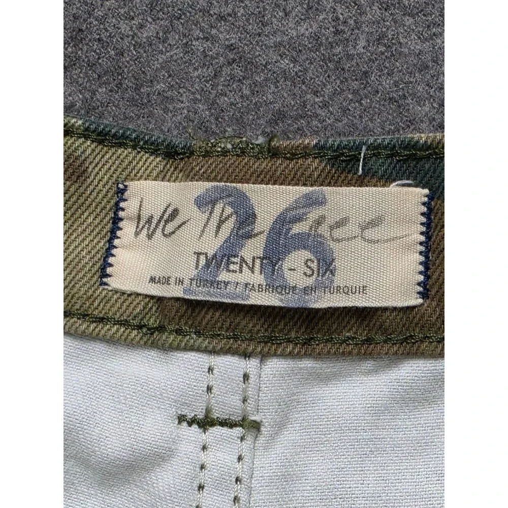 We The Free Crop Pants Womens 26 Green Brown Remy Camo Straight Leg OB957301 - Picture 8 of 9